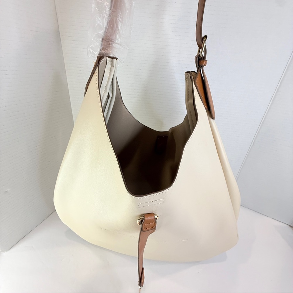 🆕 ✨ LouLu Luxe Creamy Pebble Shoulder Tote – Sleek & Sophisticated Carryall ✨ - Picture 3 of 16